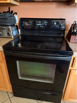 Whirlpool black stove