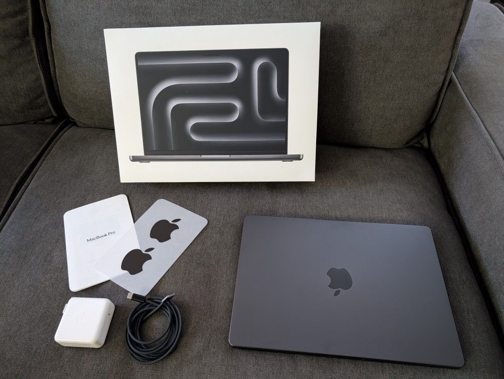 Apple MacBook Pro 14" M3 Pro Chip 18GB RAM 512GB SSD Space Black
