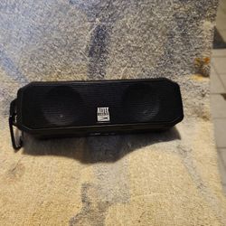 ALTEC Lansing Bluetooth Speaker 