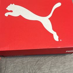 Boys Size 1C NEW PUMA SNEAKERS 