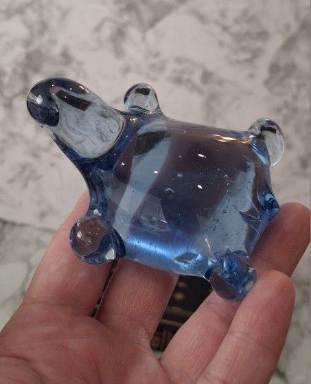 Vintage Art Glass Blue Turtle Figurine Paperweight Translucent 3"x2"