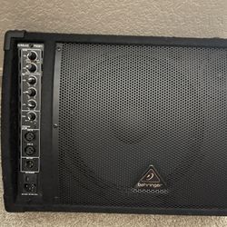 Beringer Eurolive Monitor