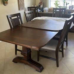 Solid Teakwood Dining Table