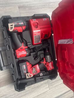 Taladro  Milwaukee M18 fuel