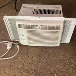 Frigidaire A/C