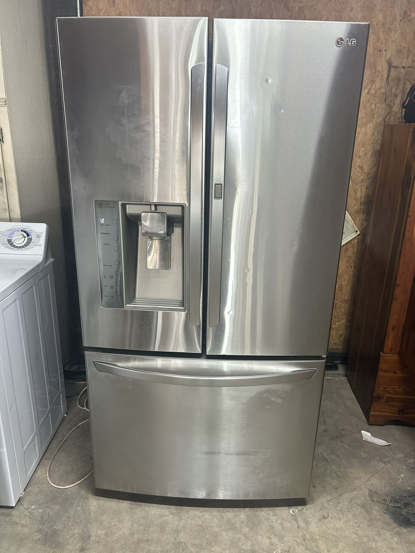 REFRIGERATOR