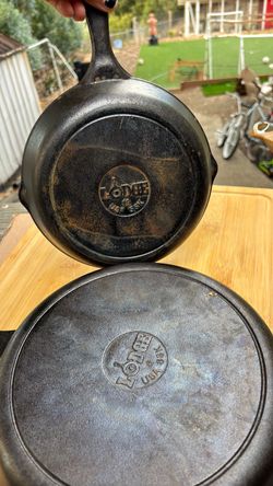 Lodge Cast Iron Skillets Set of Two