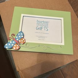 NEW !  Picture Frame