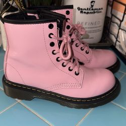 Pink Rain boots Dr Martens 1460