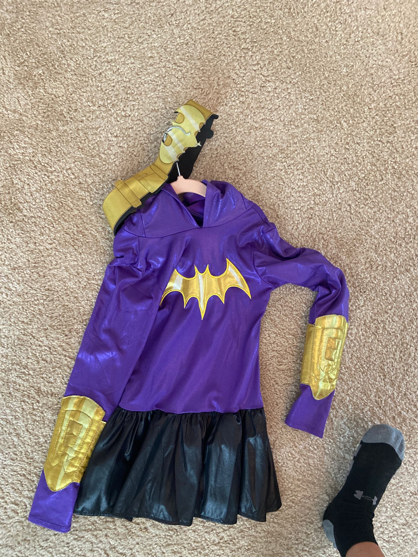 Batgirl Halloween Costume - ages 5-6 FREE