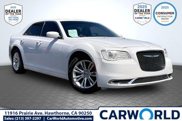 2018 Chrysler 300
