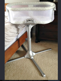 HALO BassiNest Premier Swivel Sleeper - Harmony Circles Pattern