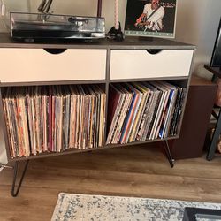 Record storage With Drawers 