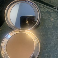 Charlotte tilbury airbrush flawless finish foundation