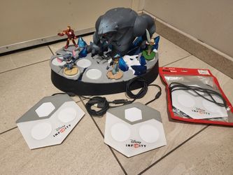 Disney INFINITY Marvel Super Heroes Collector's Edition