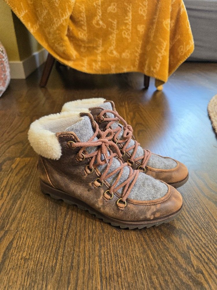 Sorel Womens Harlow Boots Lace Up Cozy Brown Leather Gray Size 8.5