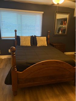 Queen Bed head board and foot board and mattress