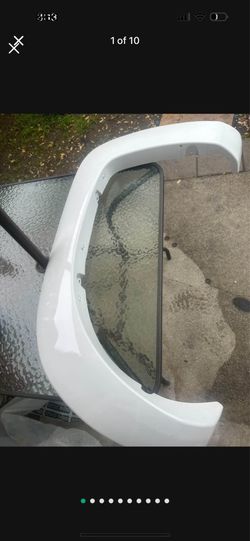 Tacoma bed  side wheel opening L