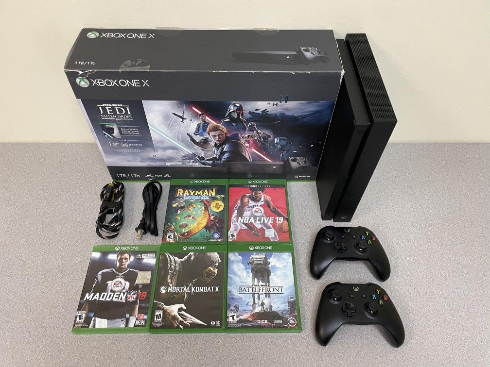 XBOX ONE X - 1TB bundle 
