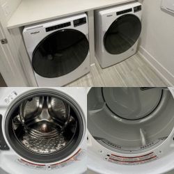 Whirlpool Washer And Gas Dryer Set 