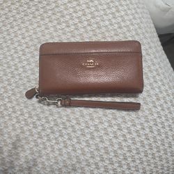 COACH Wrist Wallet