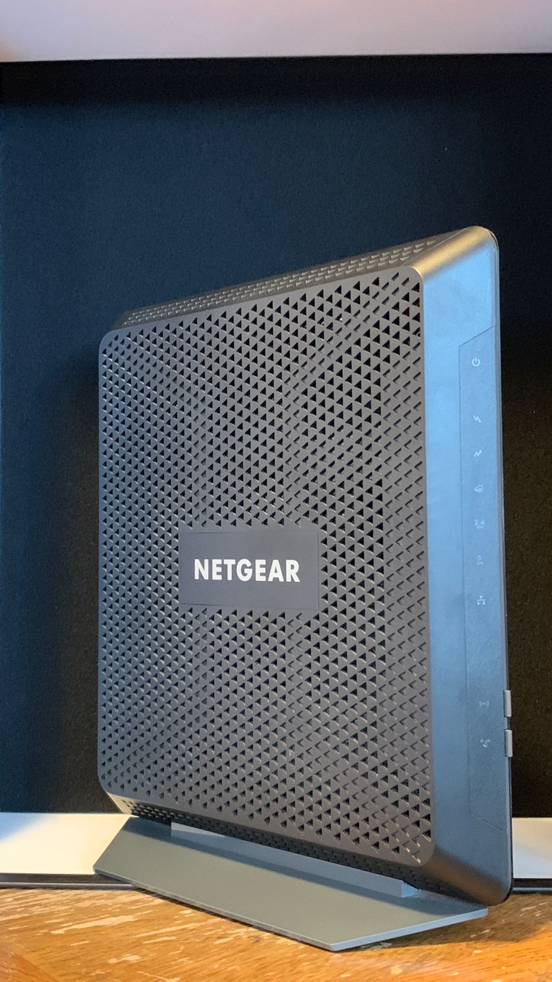 Netgear Nighthawk C7000/AC1900 WiFi Cable Modem Router