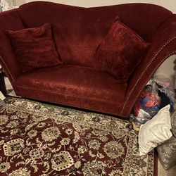 Victoria Antique Couch  Great Shape