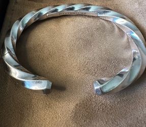 DAVID YURMAN .925 Sterling Silver 9mm Helios Hinged Cuff Bracelet - Medium
