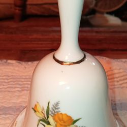 Beautiful Porcelain Bell Daffodil Gold Yrim