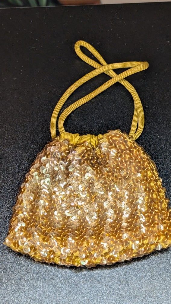 4x4 Tiny Vintage Sequined Coin Purse