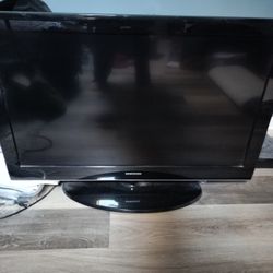 Samsung Flat screen TV