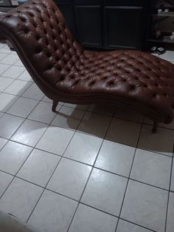 Lounge chair