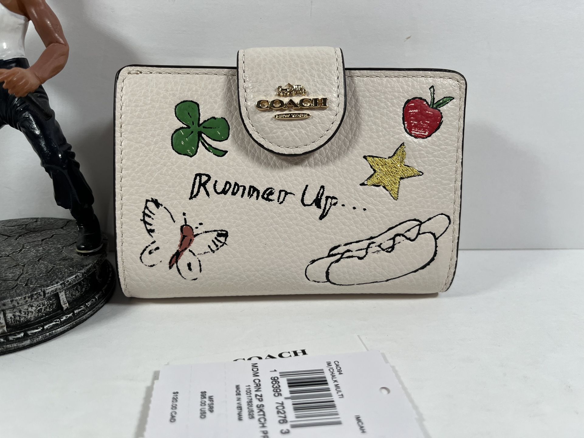 NWT Coach Medium Corner Zip Wallet With Sketch Print