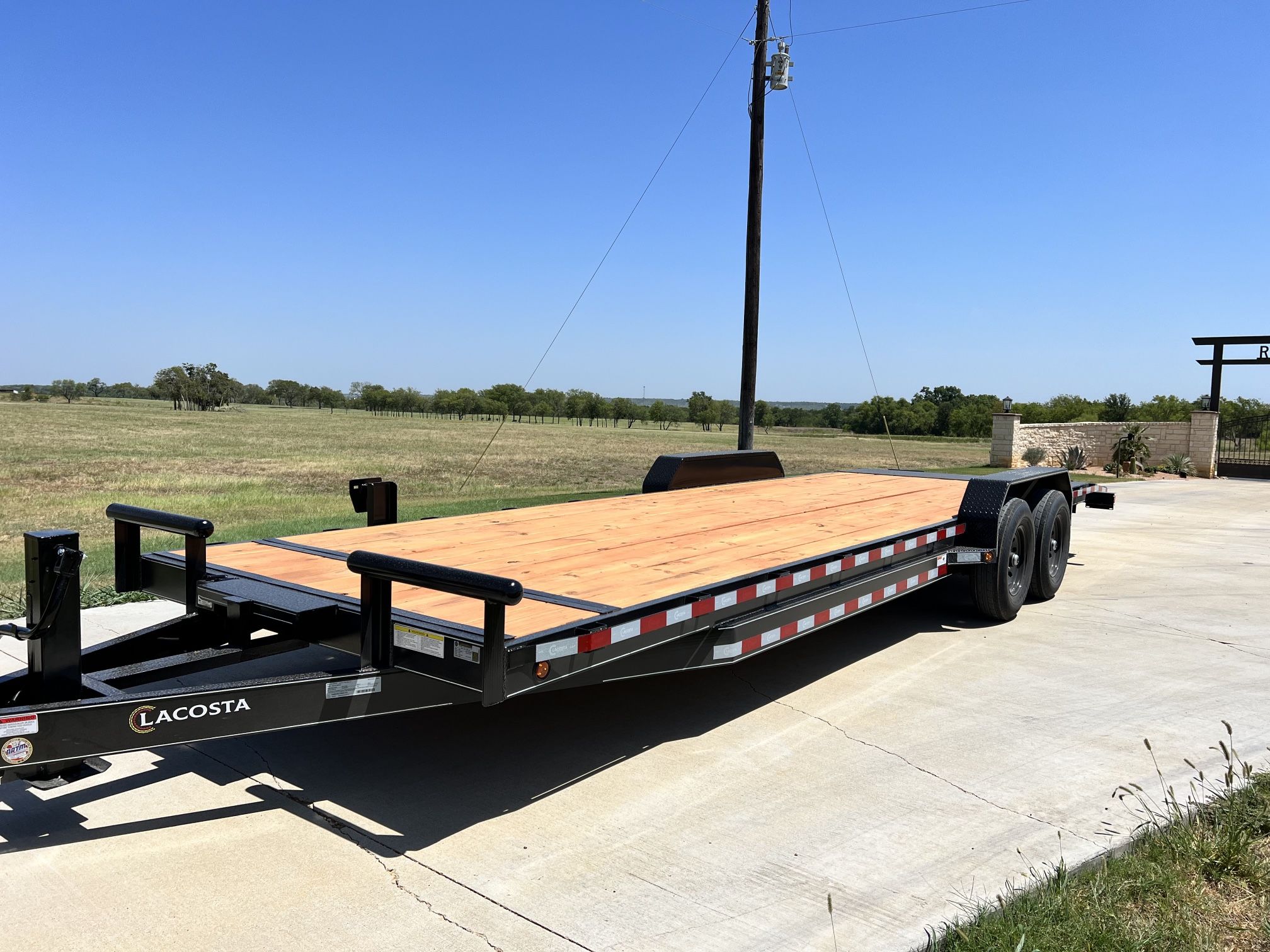 26 Foot Heavy Duty Toy Hauler 8 Lug