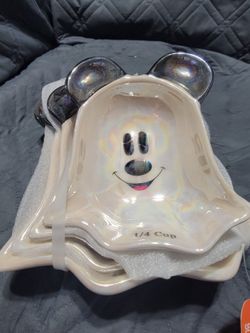 Mickey Mouse Ceramic Measuring Cups Set