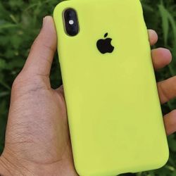 iPhone XS Unlocked With  Warranty 