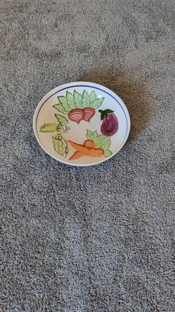 Large Fruit Holder $10.00