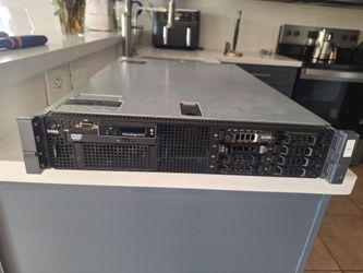 4 Dell Poweredge servers