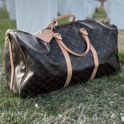 Vintage Authentic Louis Vuitton duffel bag
