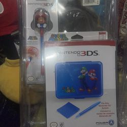 NEW NINTENDO 3DS STYLUS AND HARD CASE 