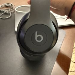 Beats 🎧 studio Pro