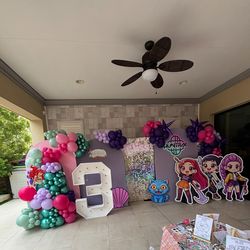 Balloon arch