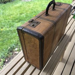 Vintage Suitcase 