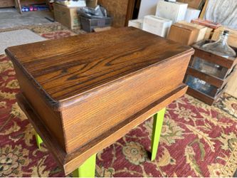 Large Solid Oak Jewelry Box