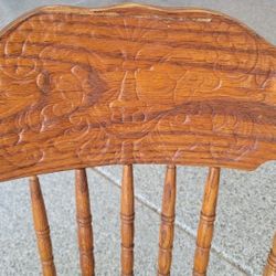 6 Antique Chairs With A Lion Face 60$ For All