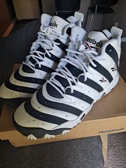 Reebok "BIG HURT" Size 11.5