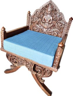 Vintage elephant chair