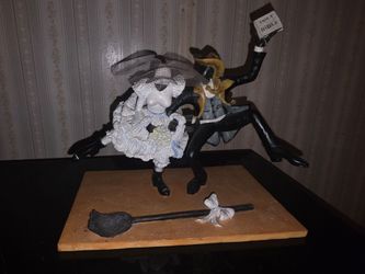 Annie Lee Figurine