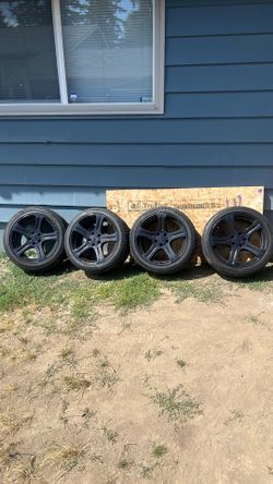 Mercedes Benz 18 inch rims (5x112)