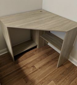 Computer Desk with Storage Shelf